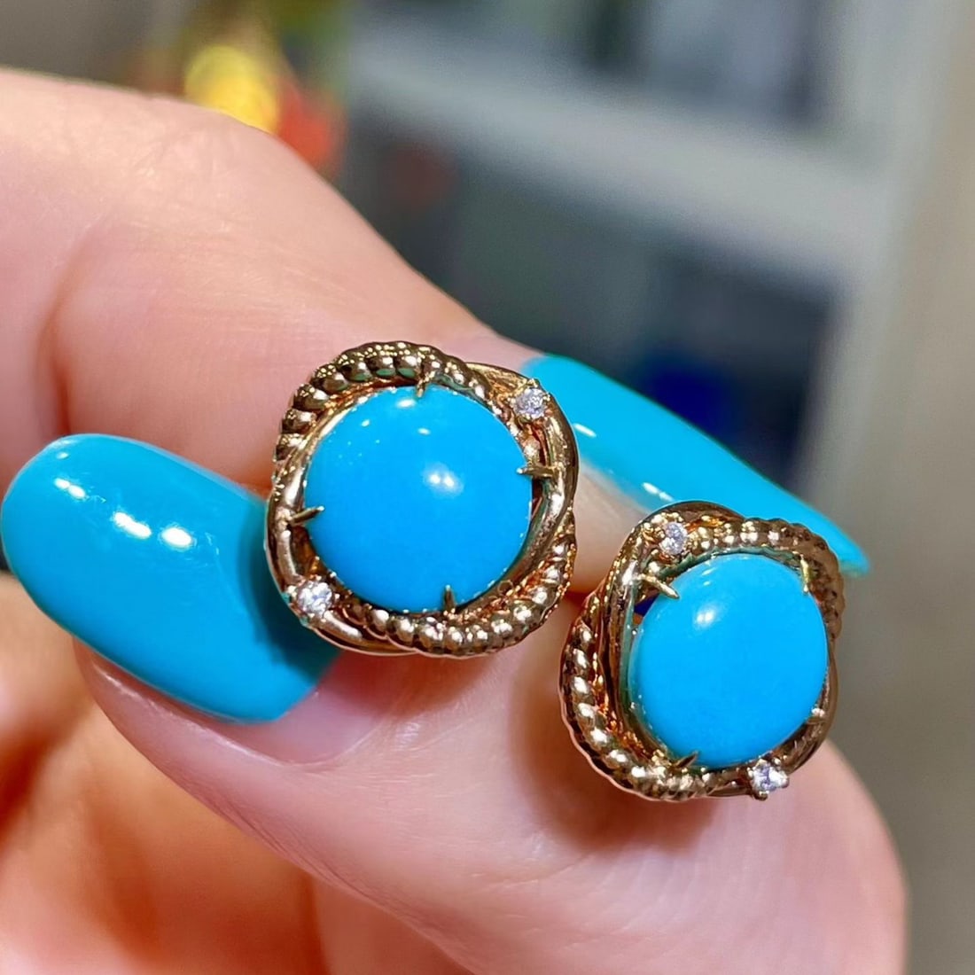 14k Gold 2.65 Ct Natural Blue Turquoise & Diamond Earrings - 3