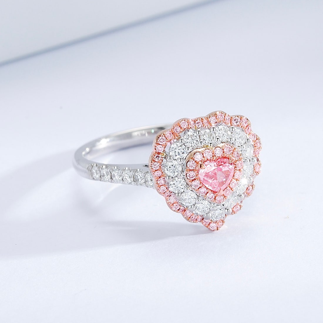 14k Gold 0.92 Ctw Natural Pink Diamond & Diamond Ring - 4