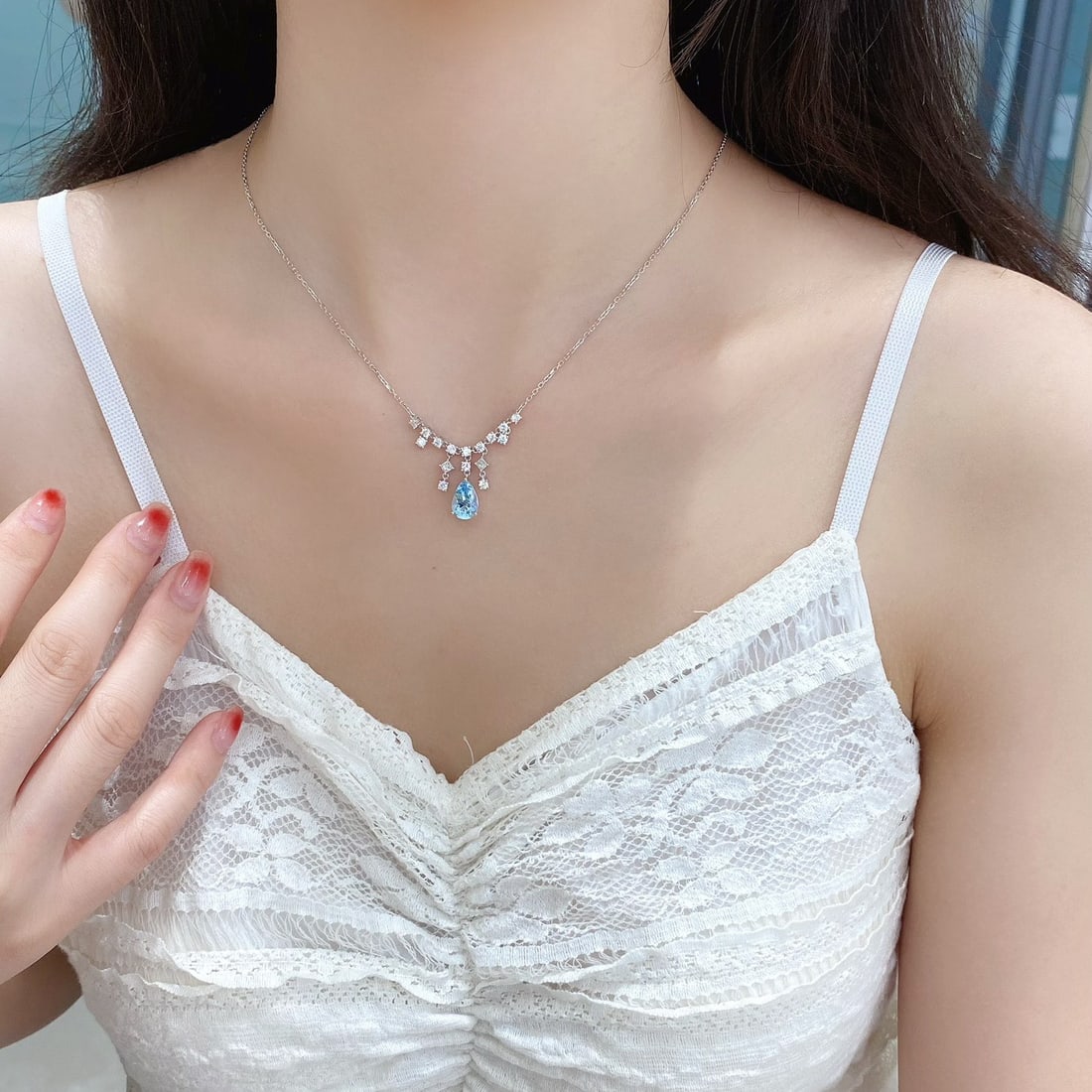 14k Gold 2.10 Ctw Natural Aquamarine & Diamond Necklace - 5