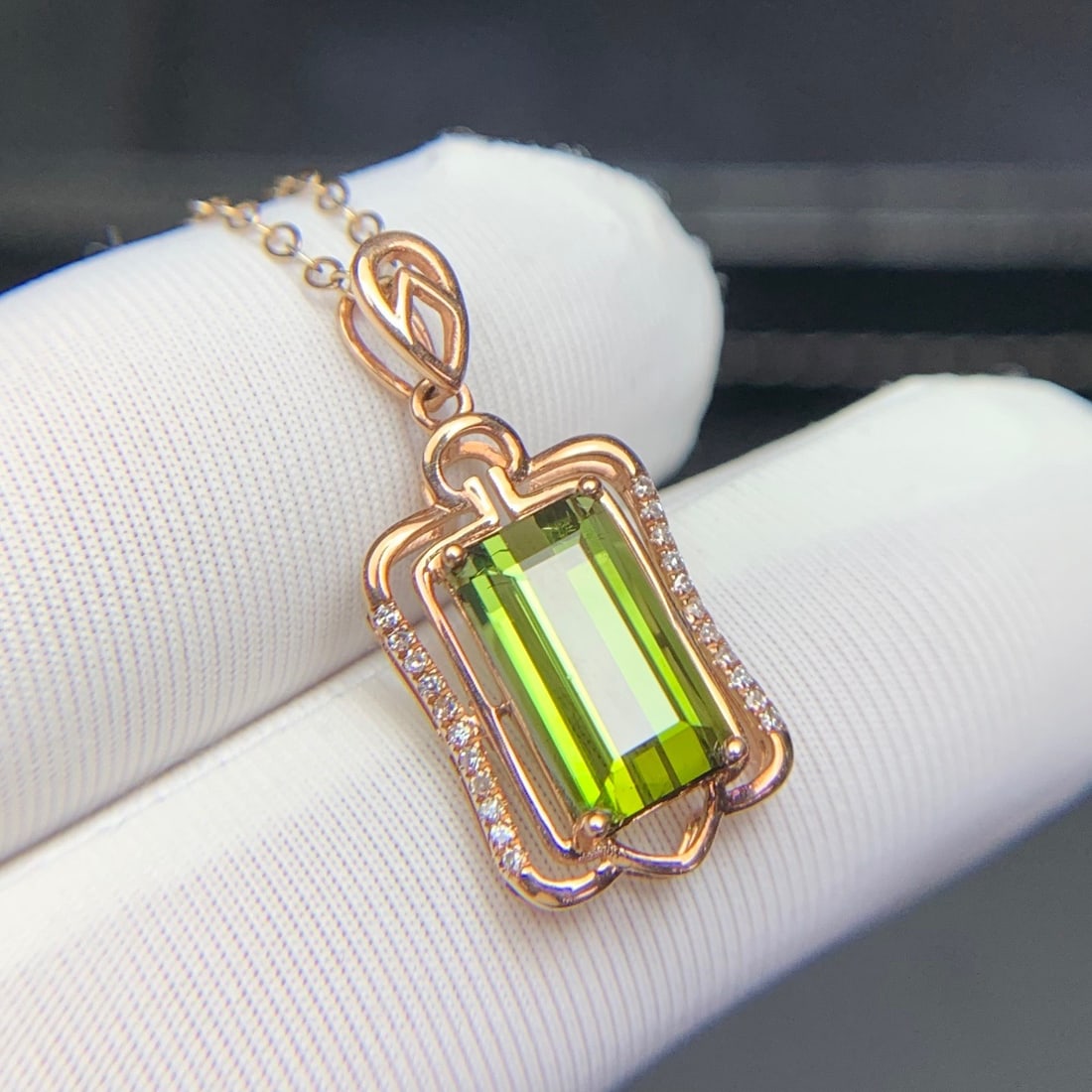 14k Gold 2.6 Ct Natural Tourmaline & Diamond Pendant( Without Chain ) - 6