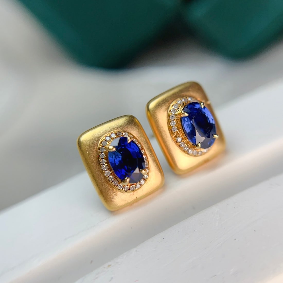 14k Gold 1.40 Ct Natural Sapphire & Diamond Earrings - 2