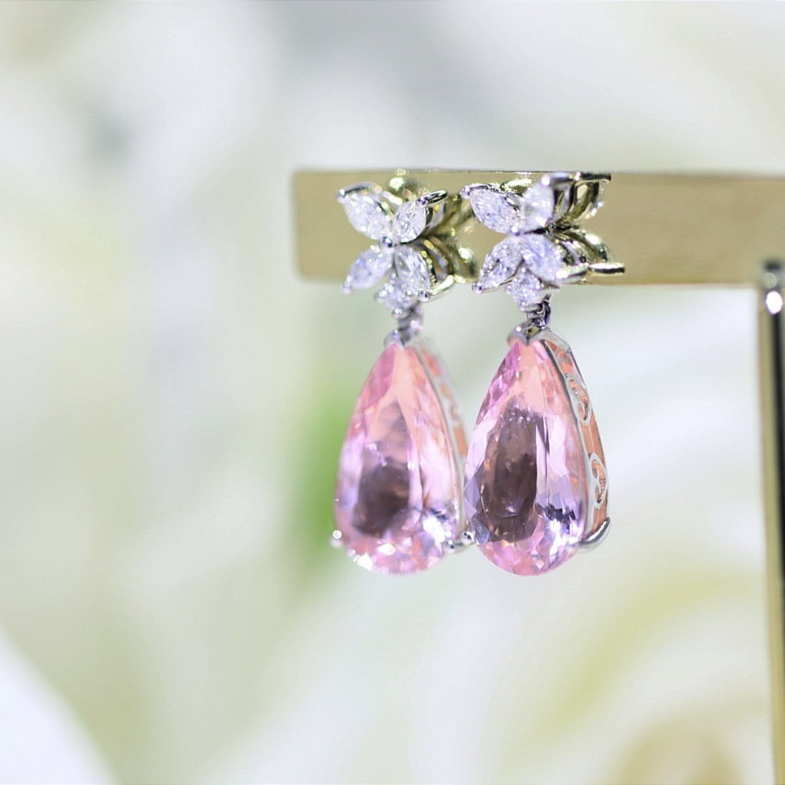 14k Gold 8.82 Ctw Natural Morganite & Diamond Earrings - 2