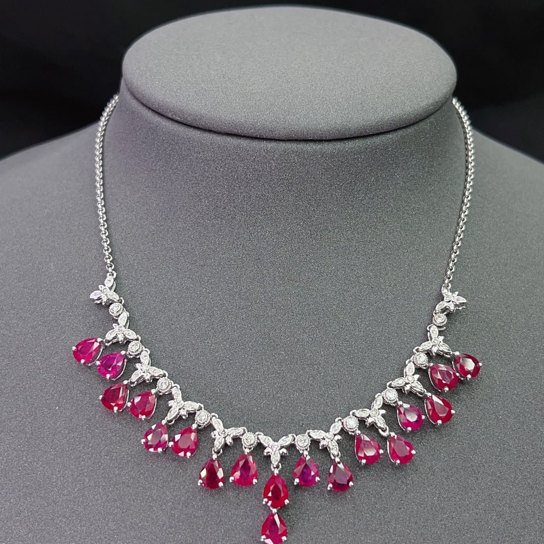 14k Gold 6.00 Ct Natural Ruby & Diamond Necklace - 6