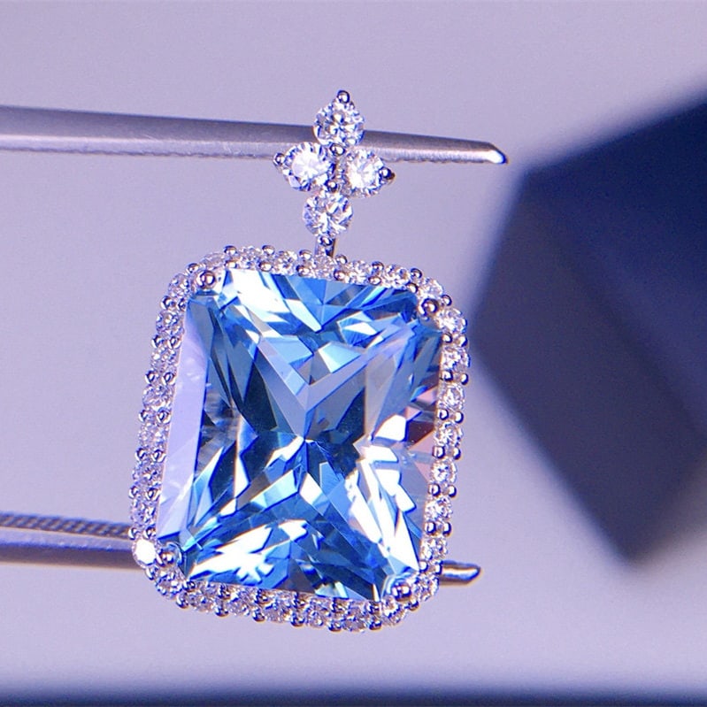 14k Gold 4.5 Ct Natural Aquamarine & Diamond Pendant( Without Chain ) - 3