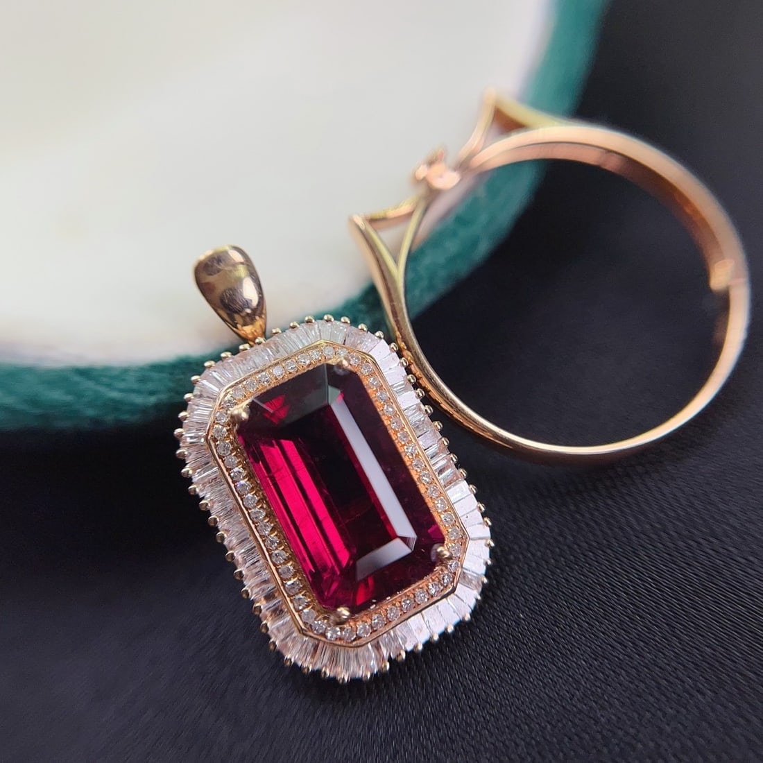 14k Gold 3.70 Ct Natural Tourmaline & Diamond Ring/pendant( Without Chain ) - 4