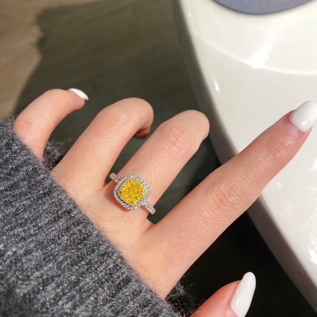 Gia Certified 14k Gold 1.44 Ctw Natural Yellow Diamond & Diamond Ring - 5