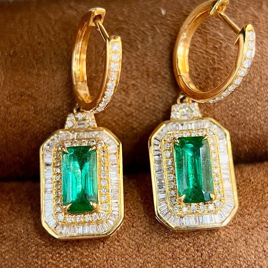 14k Gold 3.34 Ctw Natural Emerald & Diamond Earrings - 2