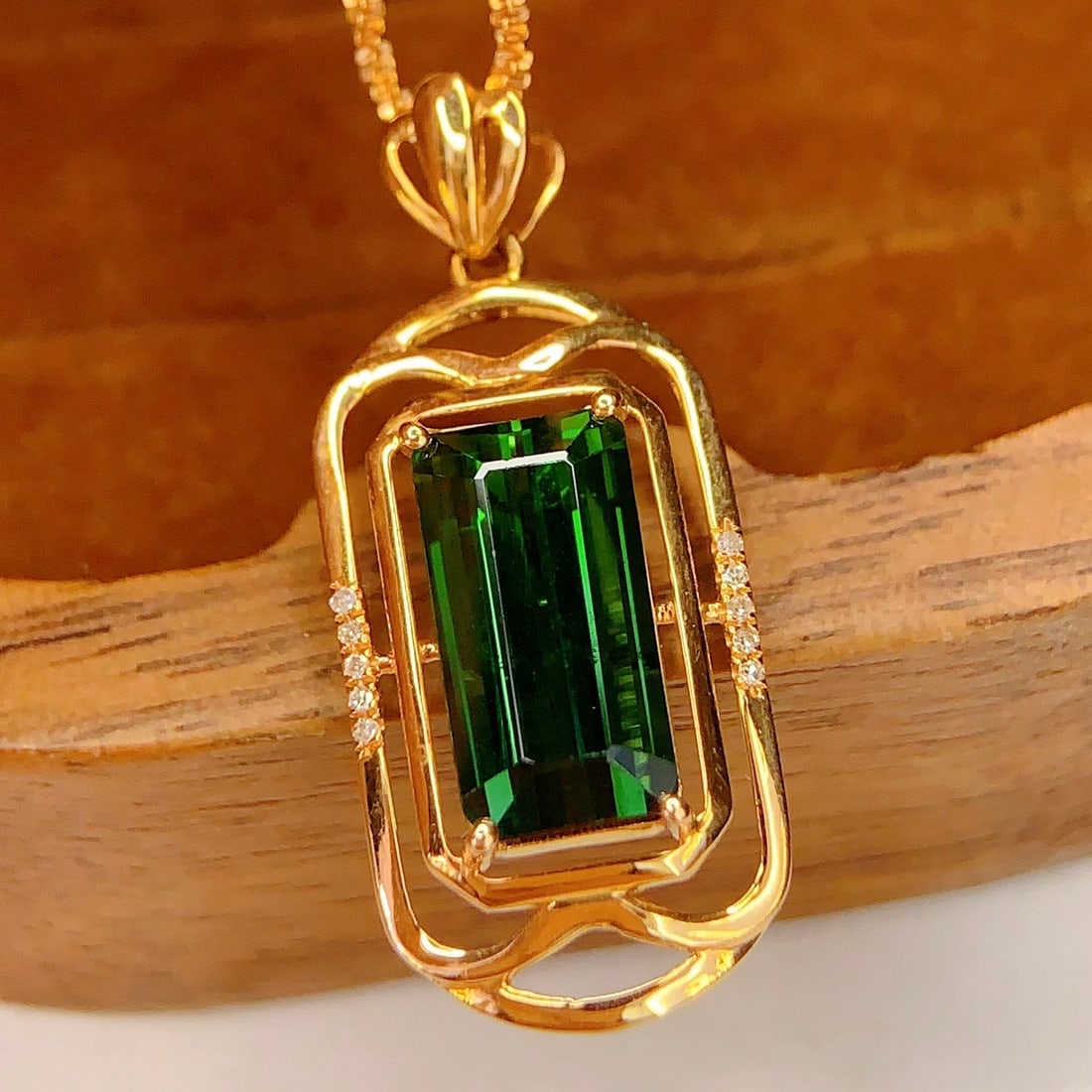14k Gold 2.65 Ct Natural Tourmaline & Diamond Pendant( Without Chain ) - 3