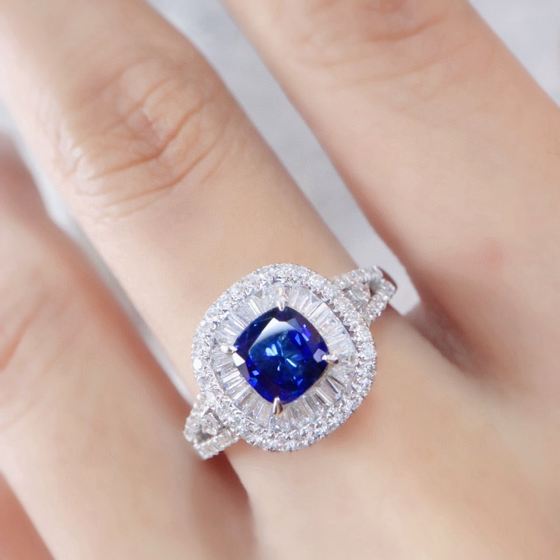 14k Gold 1.91 Ctw Natural Sapphire & Diamond Ring - 5