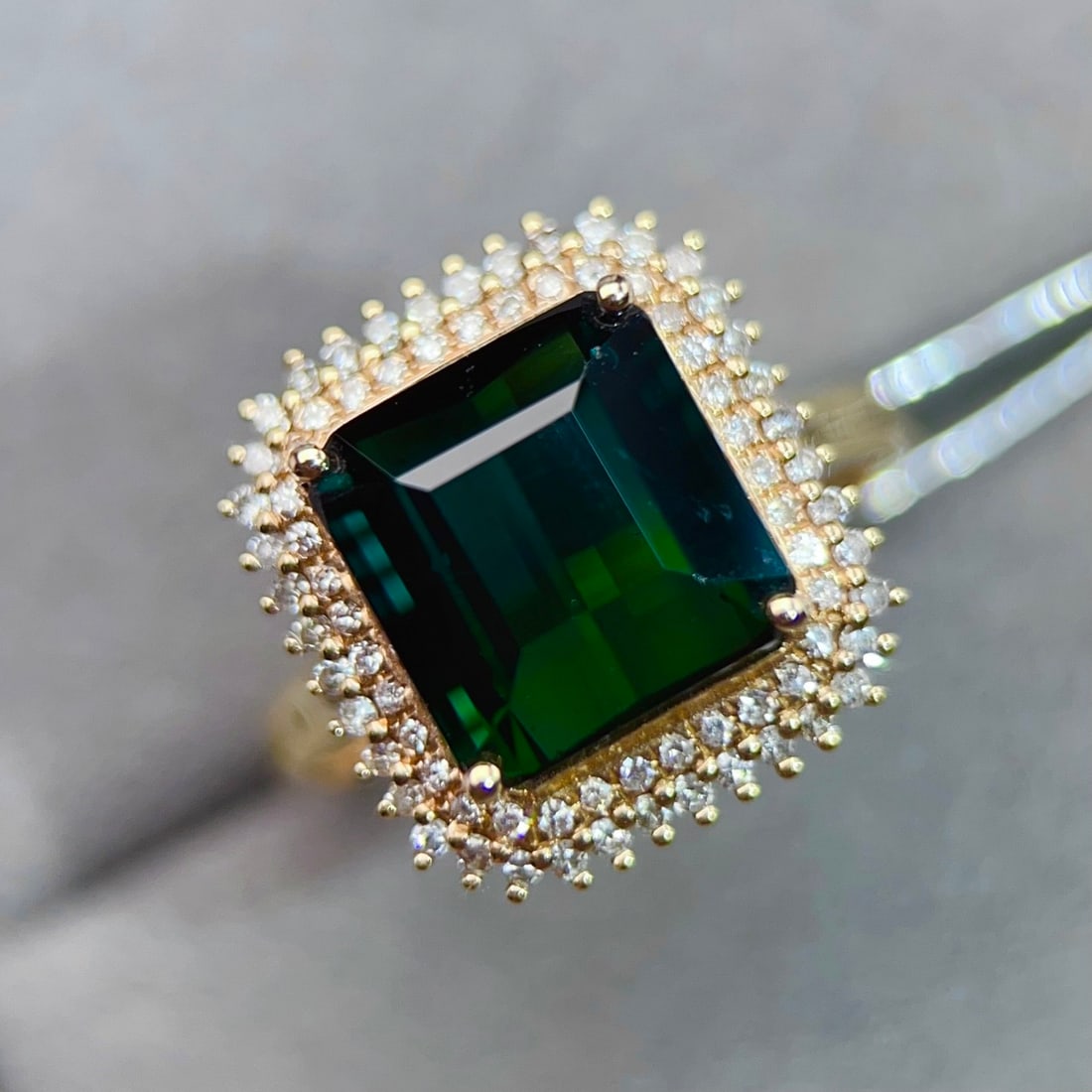 14k Gold 5.11 Ctw Natural Tourmaline & Diamond Ring - 3