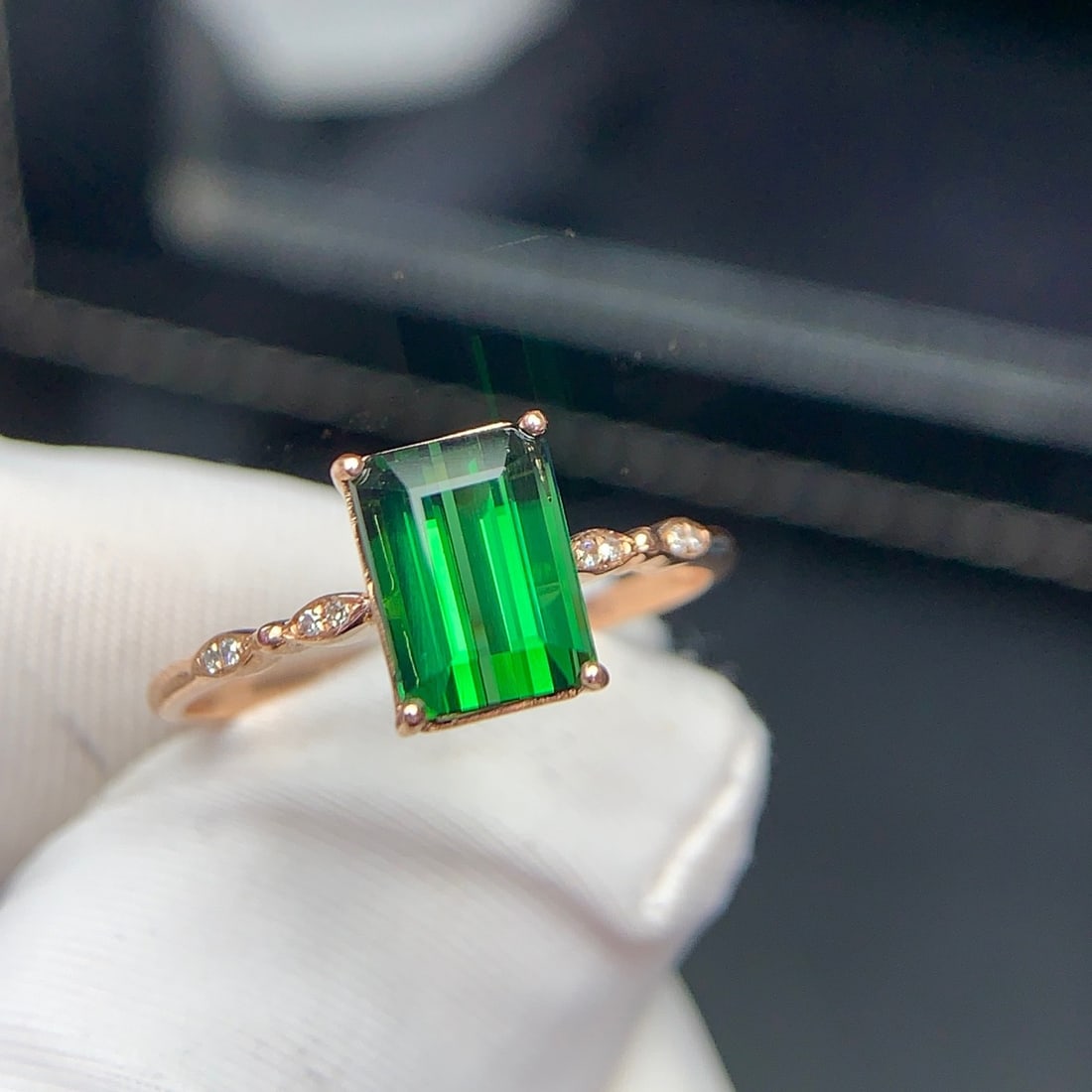 14k Gold 1.9 Ct Natural Tourmaline & Diamond Ring - 3