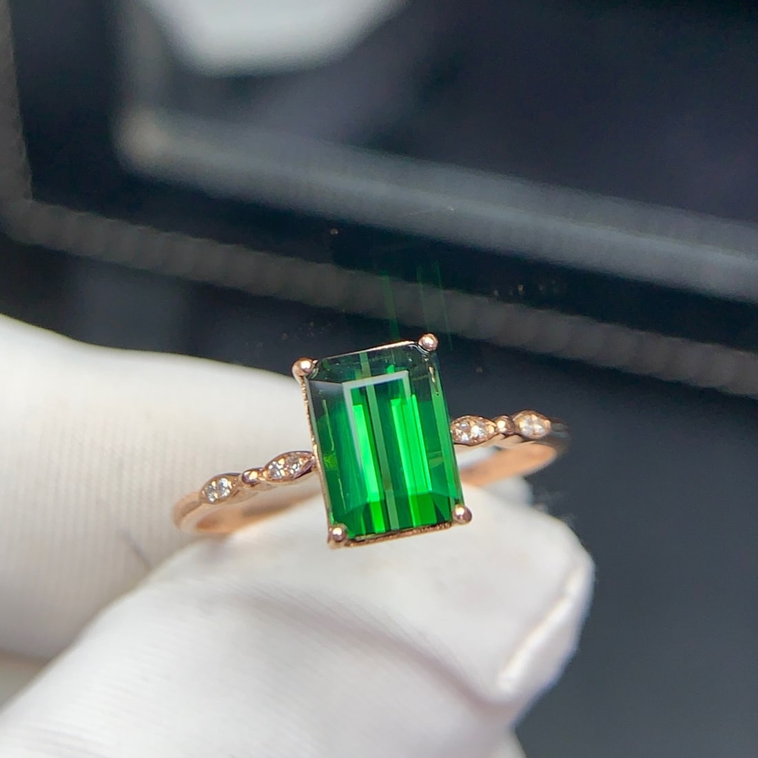 14k Gold 1.9 Ct Natural Tourmaline & Diamond Ring - 4