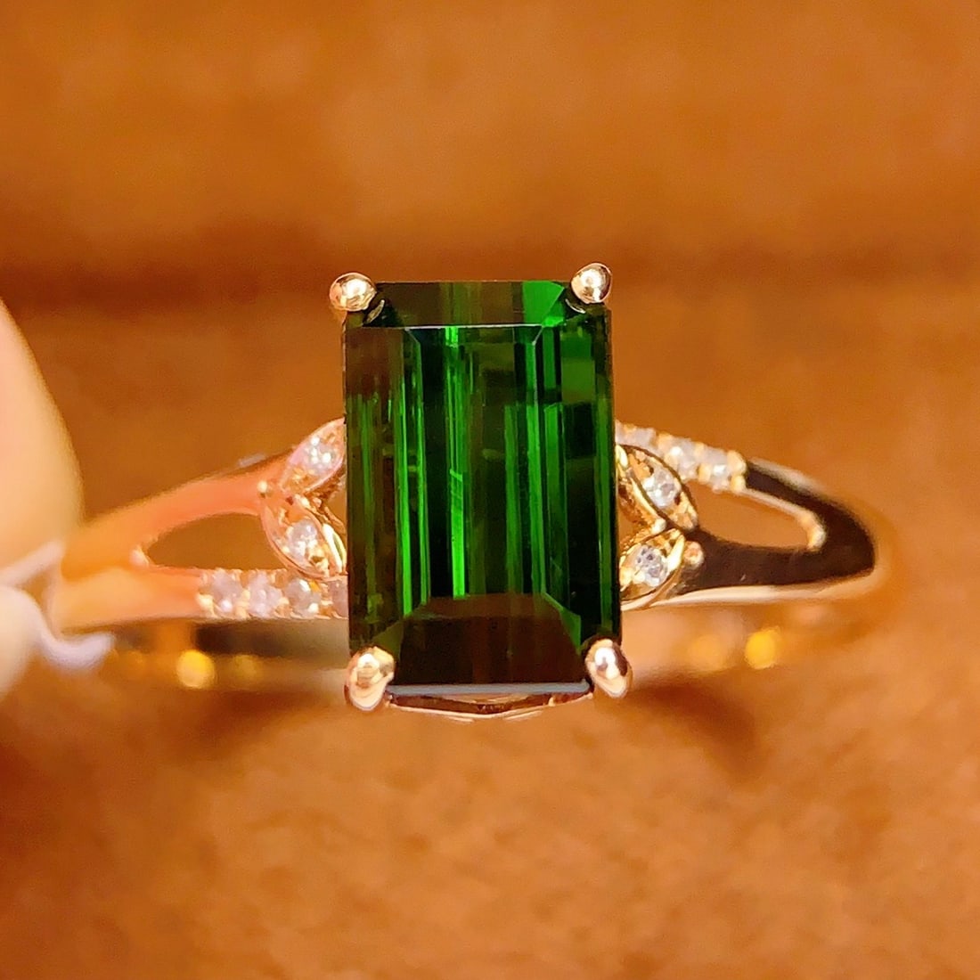 14k Gold 1.7 Ct Natural Tourmaline & Diamond Ring - 4