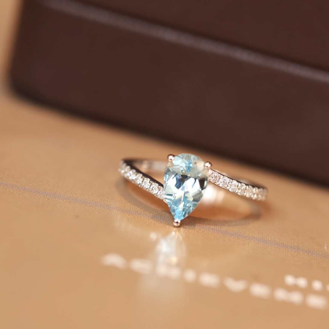 14k Gold 1.31 Ctw Natural Aquamarine & Diamond Ring - 6