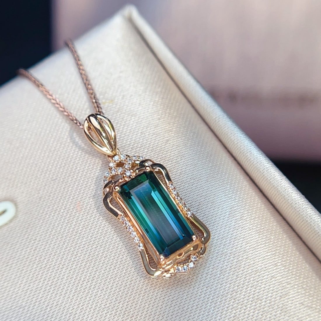 14k Gold 2.54 Ctw Natural Tourmaline & Diamond Pendant( Without Chain ) - 2