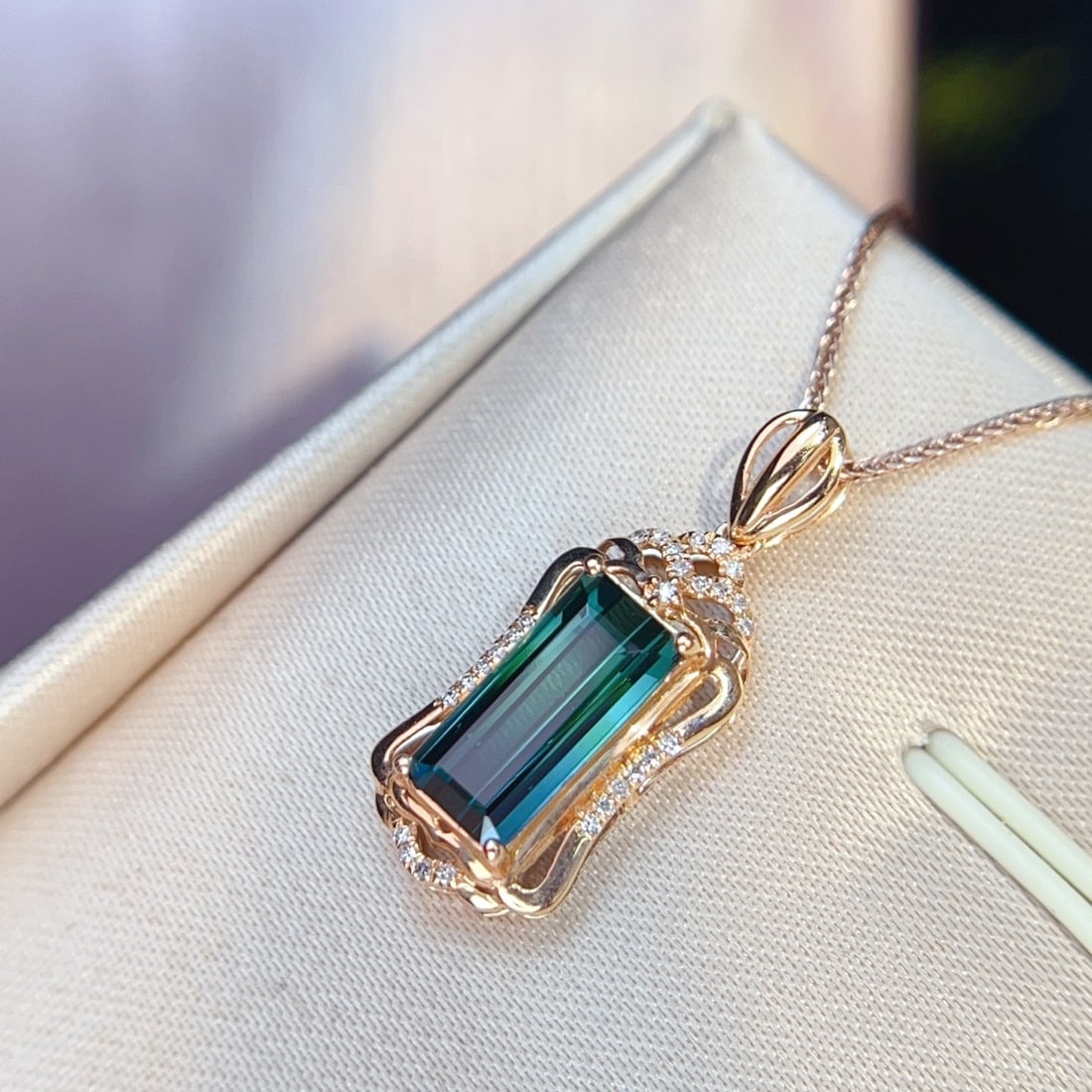 14k Gold 2.54 Ctw Natural Tourmaline & Diamond Pendant( Without Chain ) - 4