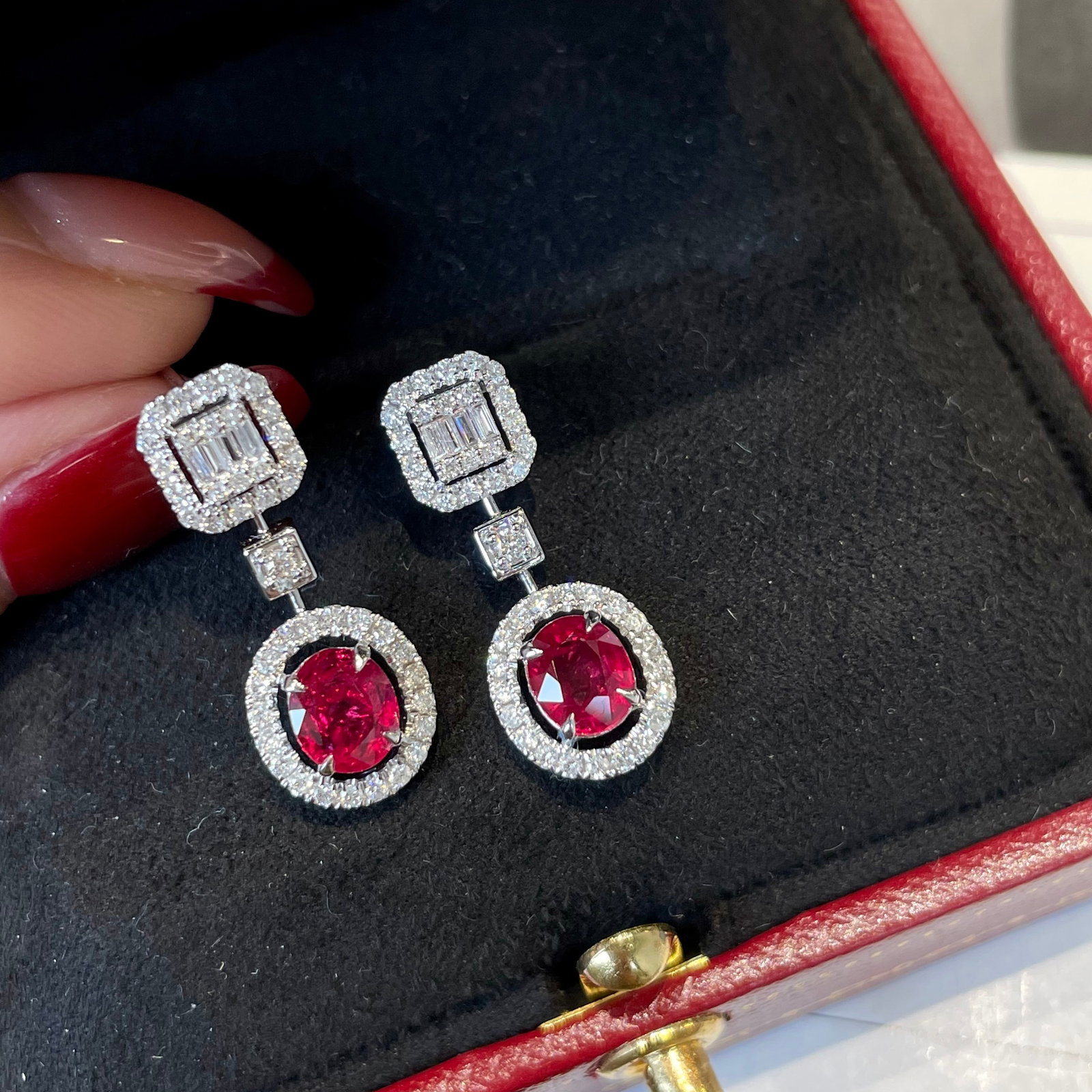 14k Gold 1.36 Ct Natural Ruby & Diamond Earrings - 4
