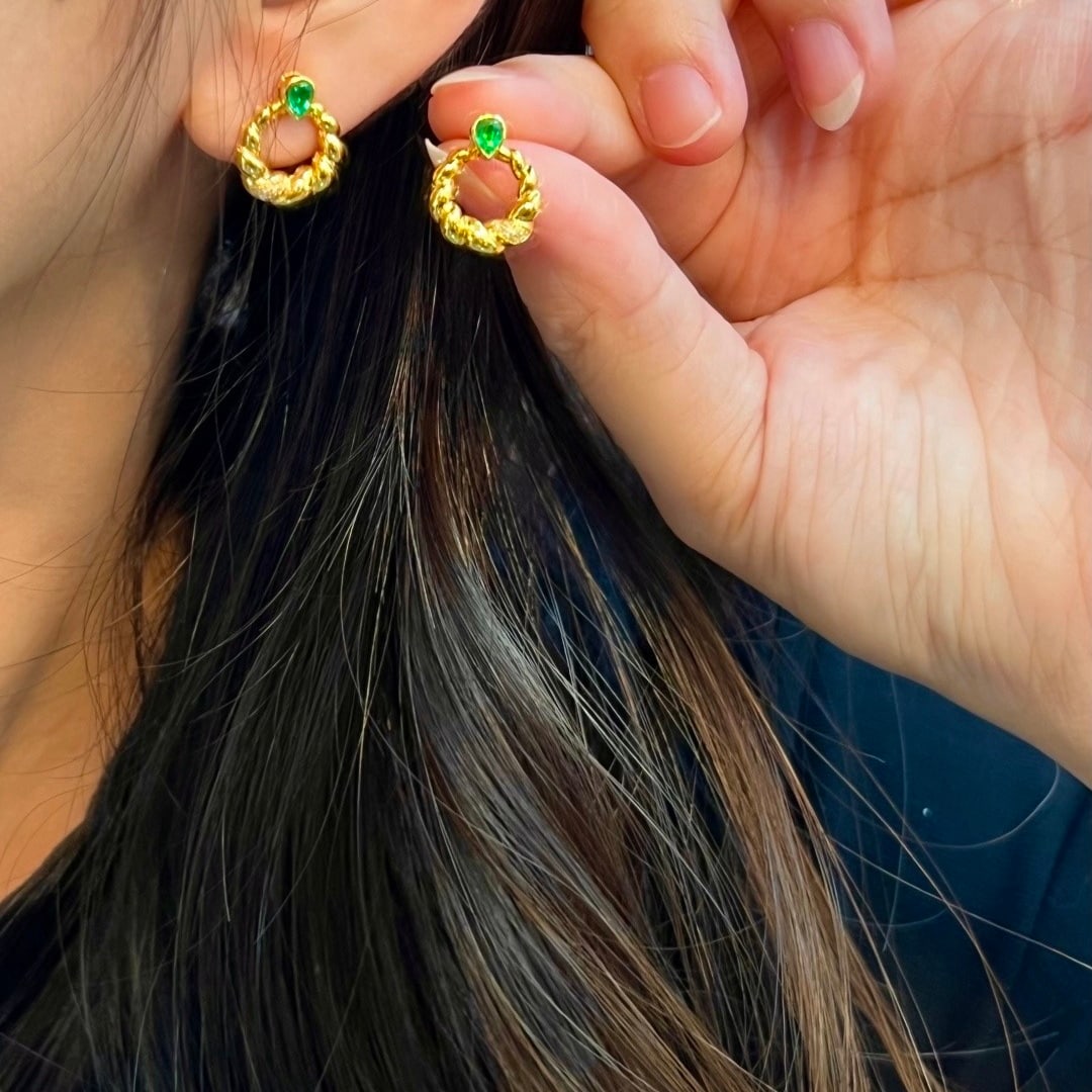 14k Gold 0.40 Ctw Natural Emerald & Diamond Earrings - 5