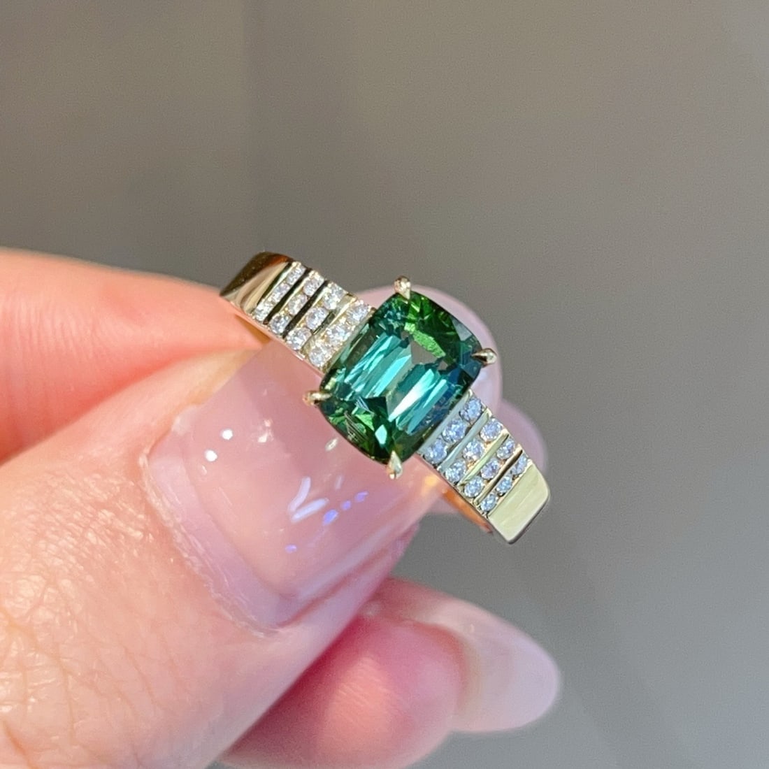 14k Gold 1.74 Ctw Natural Tourmaline & Diamond Ring - 2