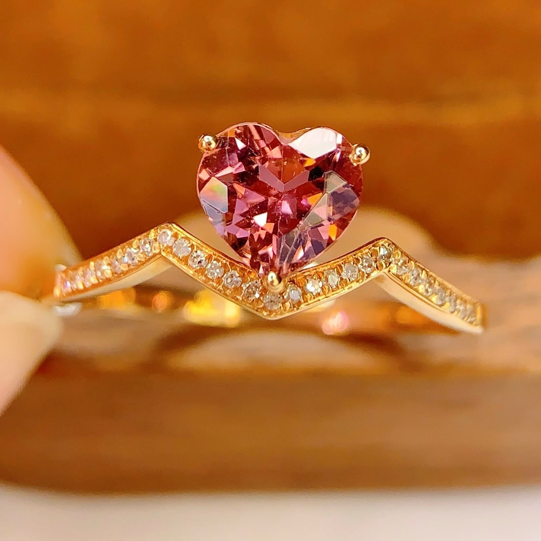 14k Gold 0.78 Ct Natural Tourmaline & Diamond Ring - 3