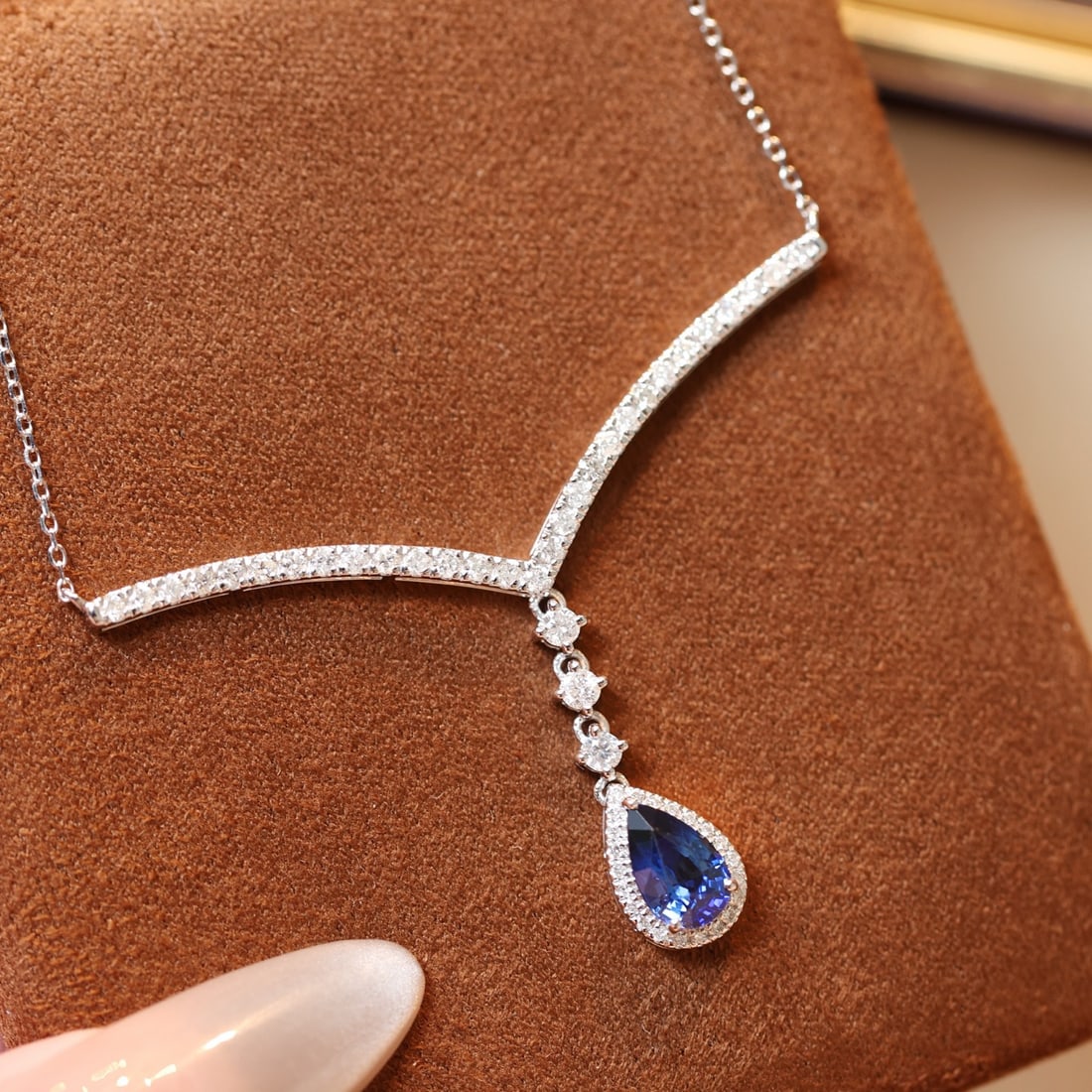 14k Gold 1.84 Ctw Natural Sapphire & Diamond Necklace - 2