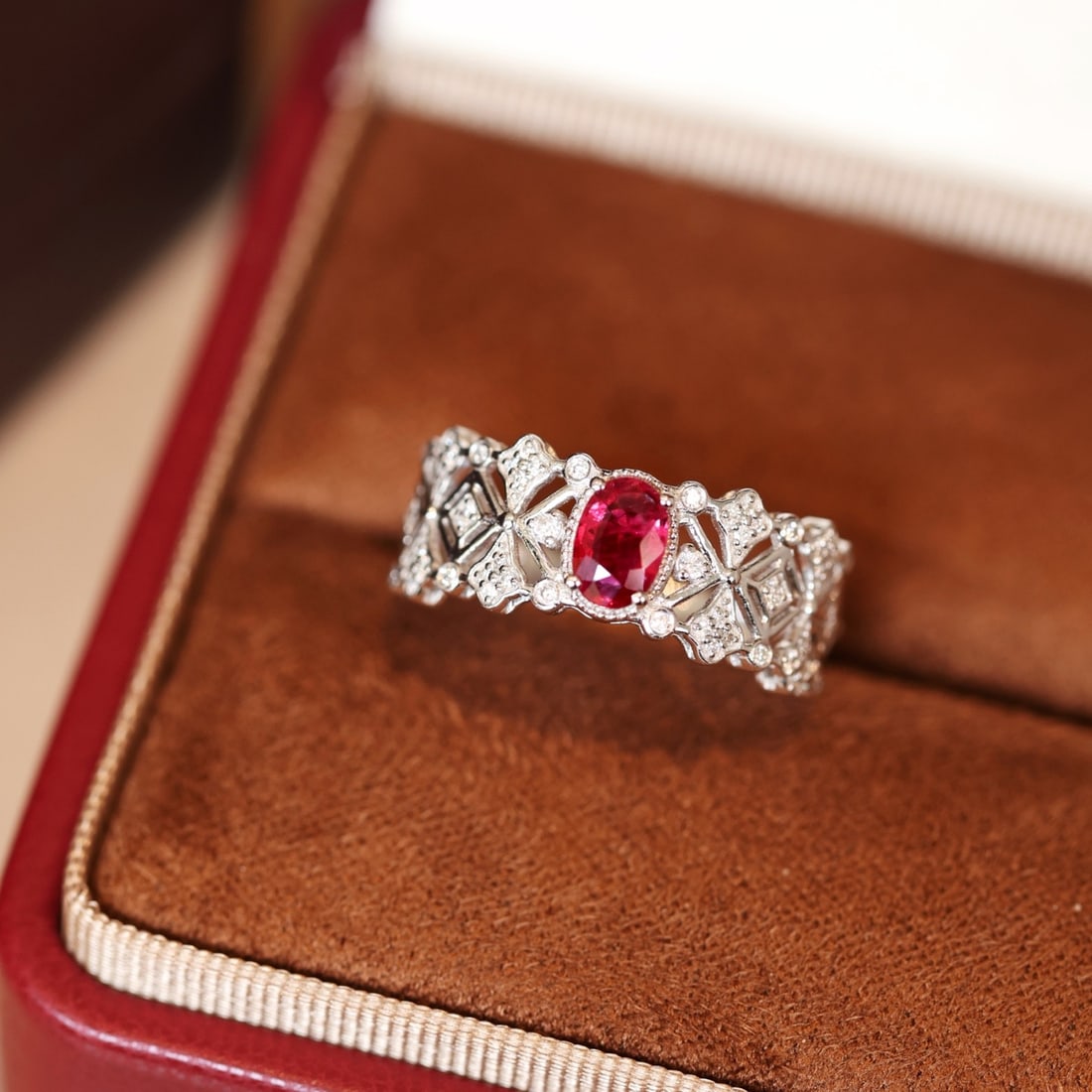 14k Gold 0.72 Ctw Natural Ruby & Diamond Ring - 3