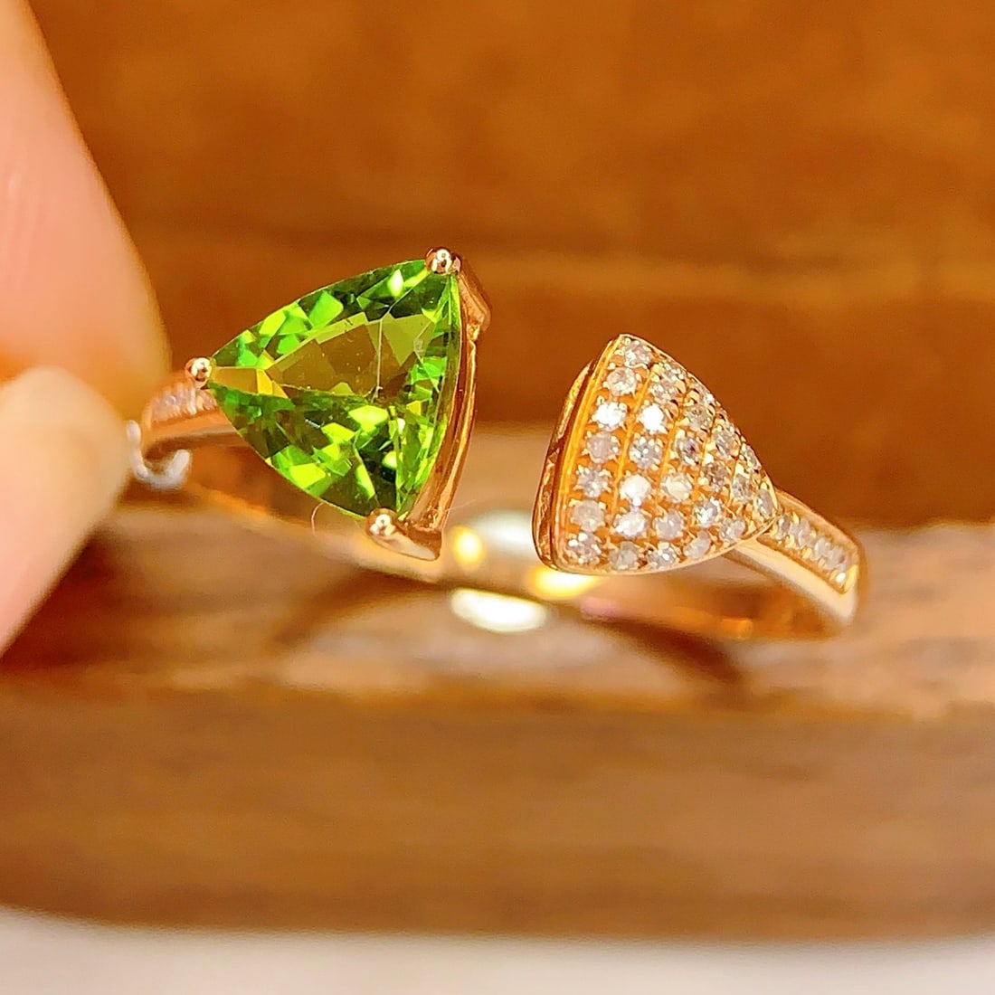 14k Gold 0.62 Ct Natural Tourmaline & Diamond Ring - 2