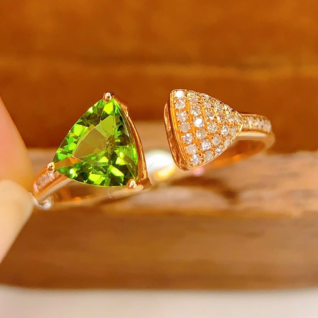 14k Gold 0.62 Ct Natural Tourmaline & Diamond Ring - 4