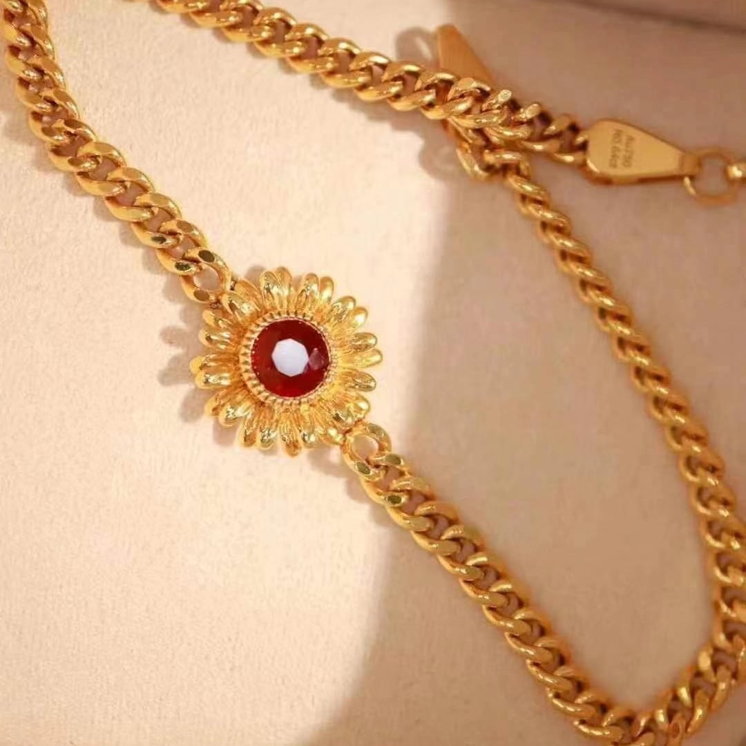 14k Gold 0.64 Ct Natural Ruby & Flowers Bracelet - 9