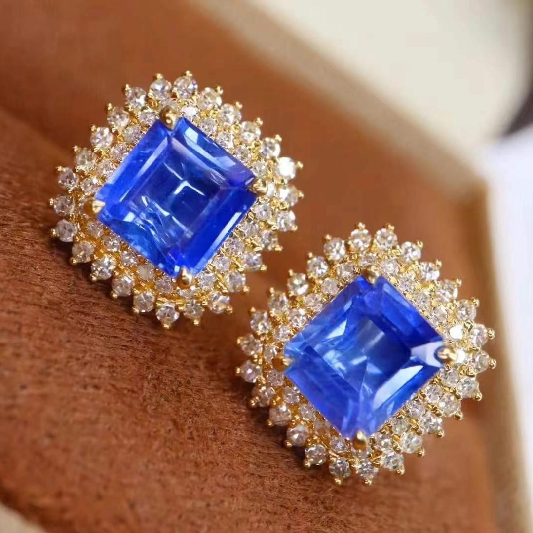 14k Gold 2.25 Ctw Natural Sapphire & Diamond Earrings: Ref:230949235 // gold content:14k gold // main gemstone:sapphire // shape:octagonal // carat weight:1. 85ct // color:blue // treatment:natural // // adjacent gemstone 2 : diamond // shape:round //