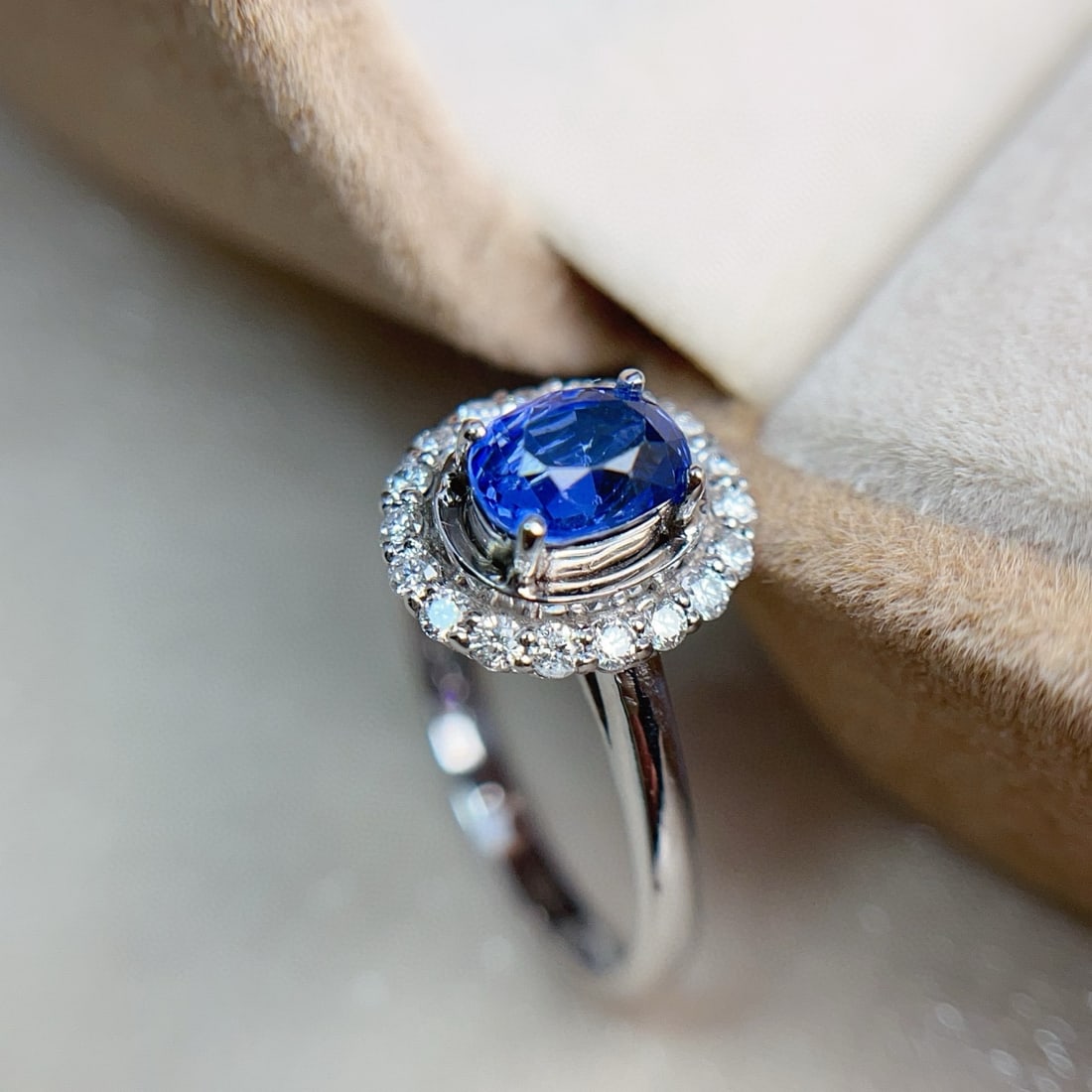 14k Gold 1.10 Ct Natural Sapphire & Diamond Ring - 5