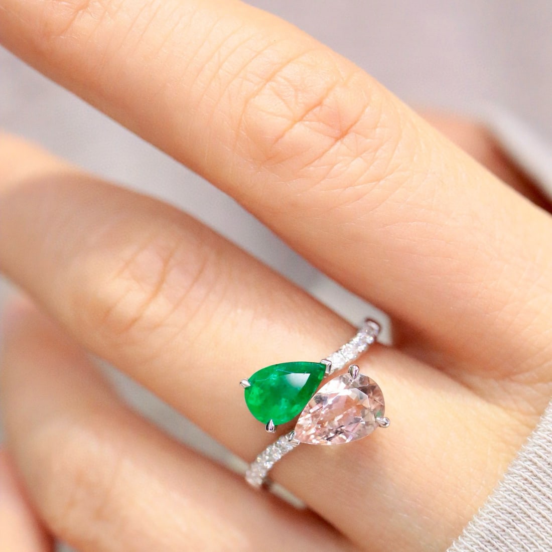 14k Gold 2.08 Ctw Natural Morganite & Emerald & Toi Et Moi Ring - 5