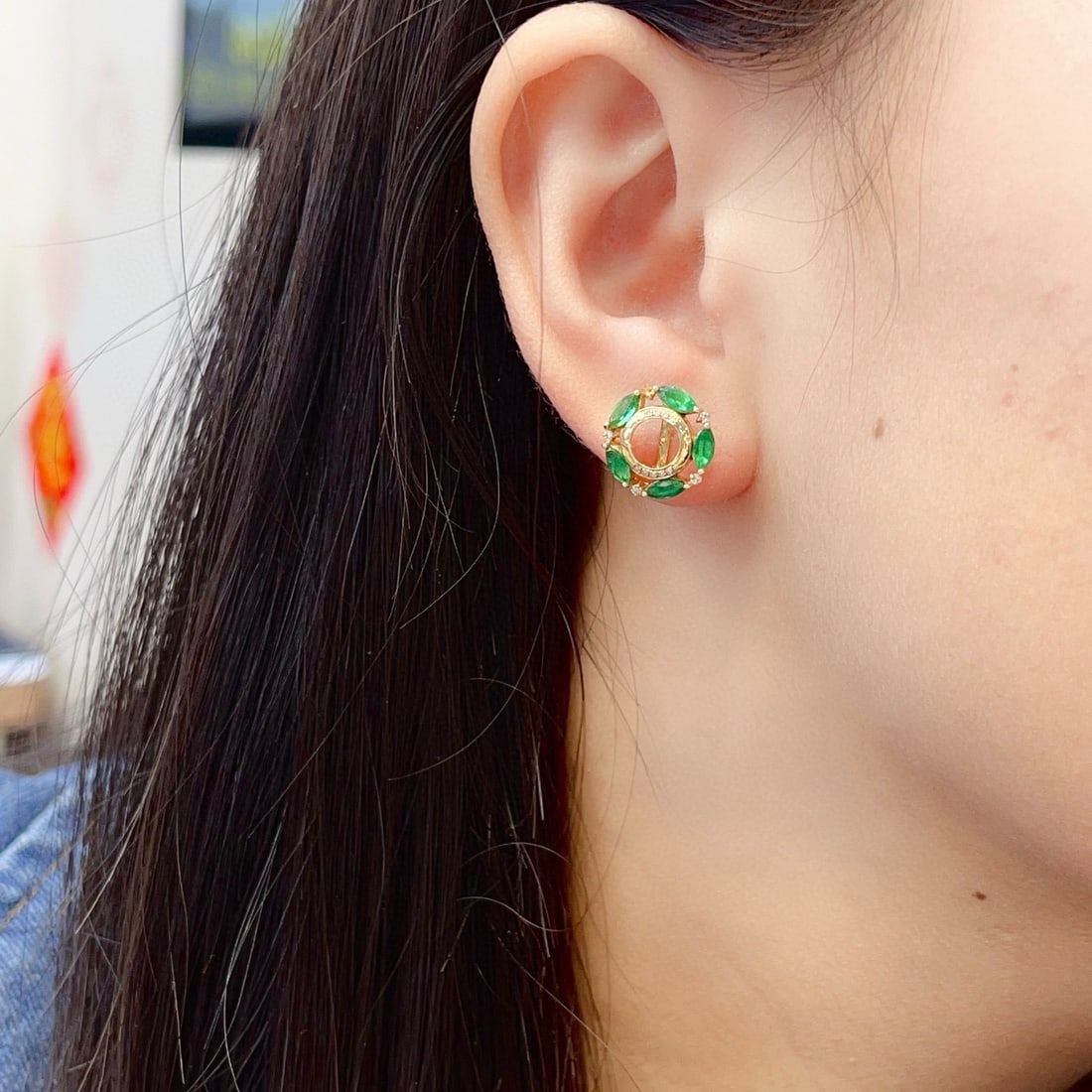 14k Gold 1.50 Ct Vivid Green Natural Emerald & Diamond Earrings - 6