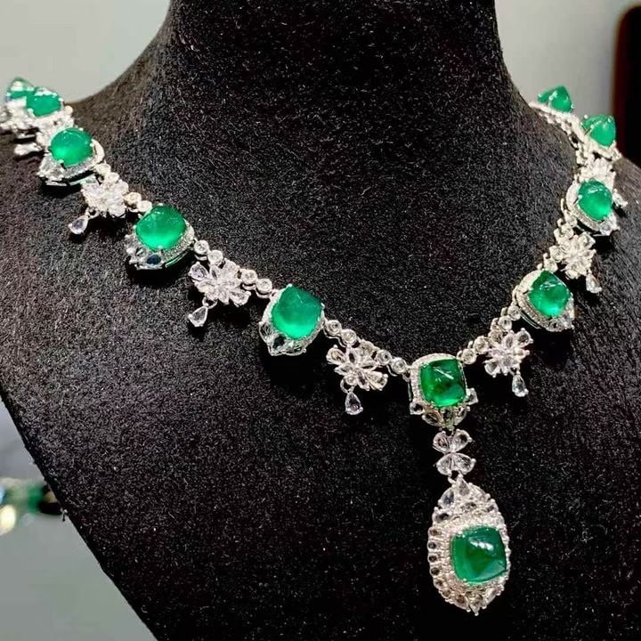 14k Gold 12 Ct Natural Emerald & Diamond & Sapphire Necklace - 6