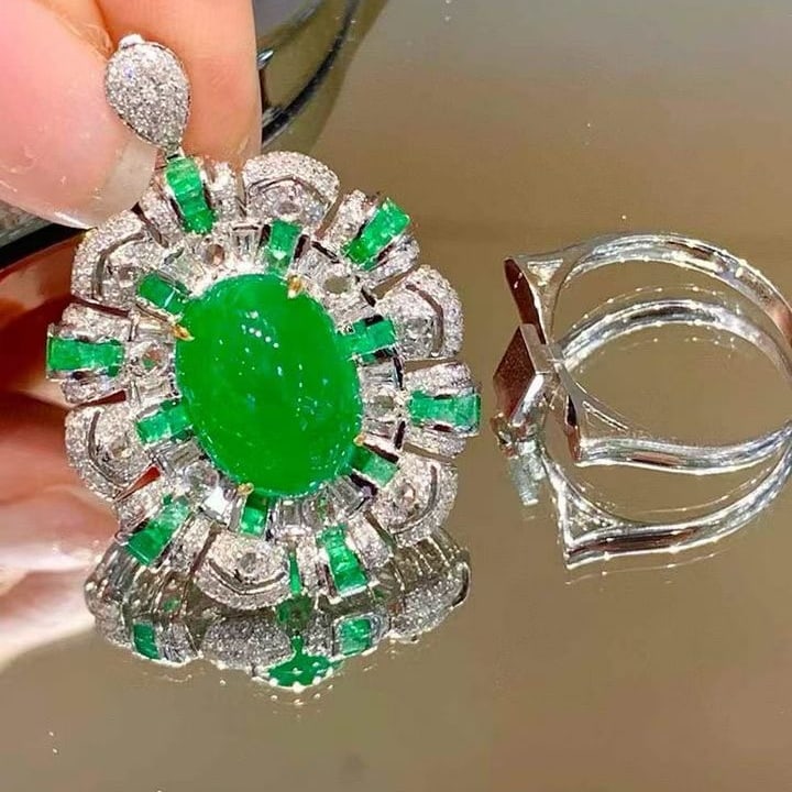 14k Gold 8.05 Ct Natural Emerald & Diamond Ring/pendant( Without Chain ) - 3