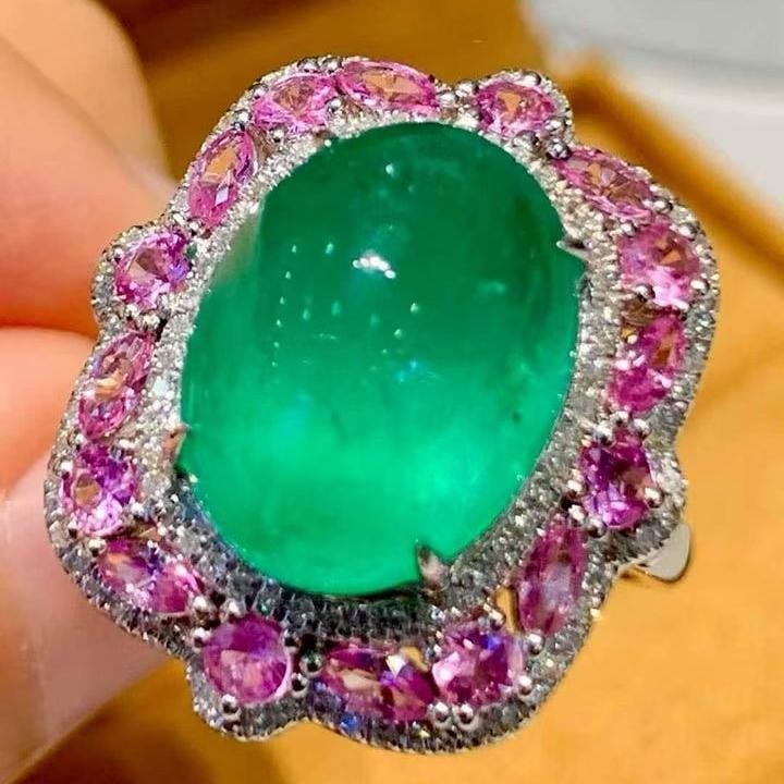 14k Gold 7.88 Ct Natural Emerald & Diamond Ring - 4