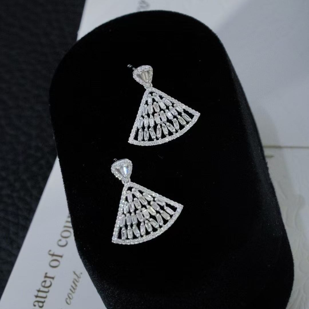 14k Gold 0.86 Ct Natural H Diamond Earrings - 4