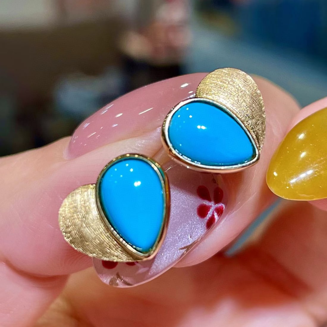 14k Gold 2.69 Ct Natural Blue Turquoise Earrings - 2