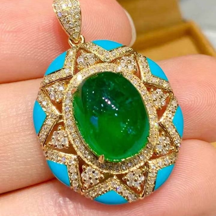 14k Gold 4.65 Ct Natural Emerald & Diamond Pendant( Without Chain ): Ref:231145178 // gold content:14k gold // main gemstone:emerald // shape:oval // carat weight:4. 65ct // color:green // treatment:natural // // adjacent gemstone 2 : diamond // shape:round //