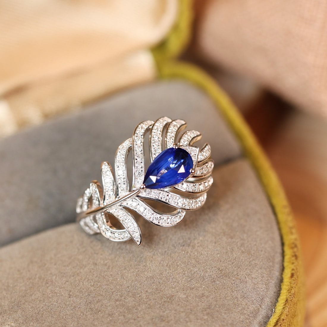 14k Gold 1.26 Ctw Natural Sapphire & Diamond Ring - 3