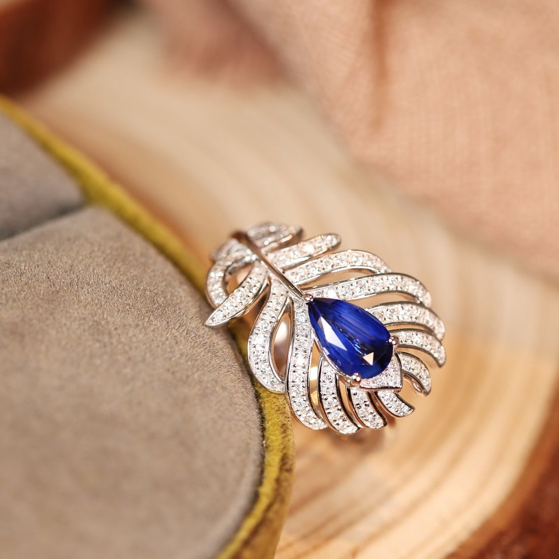14k Gold 1.26 Ctw Natural Sapphire & Diamond Ring - 4
