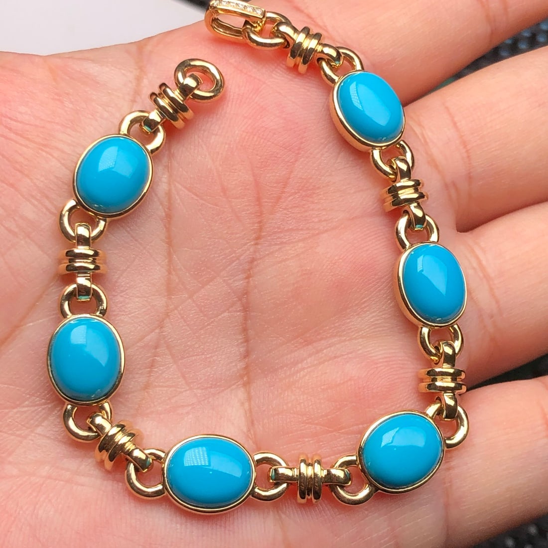 14k Gold 15.75 Ct Natural Blue Turquoise & Diamond Bracelet - 8