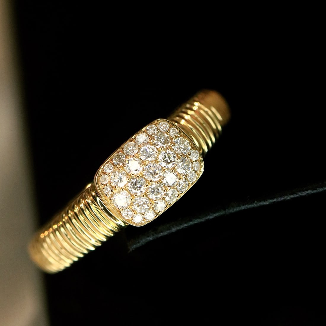 14k Gold 0.28 Ct Natural H Diamond Ring - 4