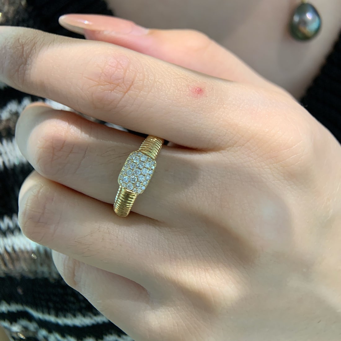 14k Gold 0.28 Ct Natural H Diamond Ring - 7