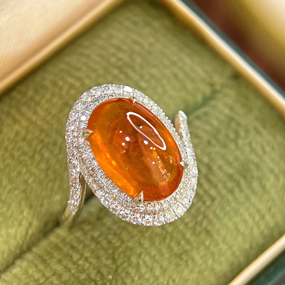 14k Gold 6.85 Ctw Natural Spessartine & Diamond Ring - 2