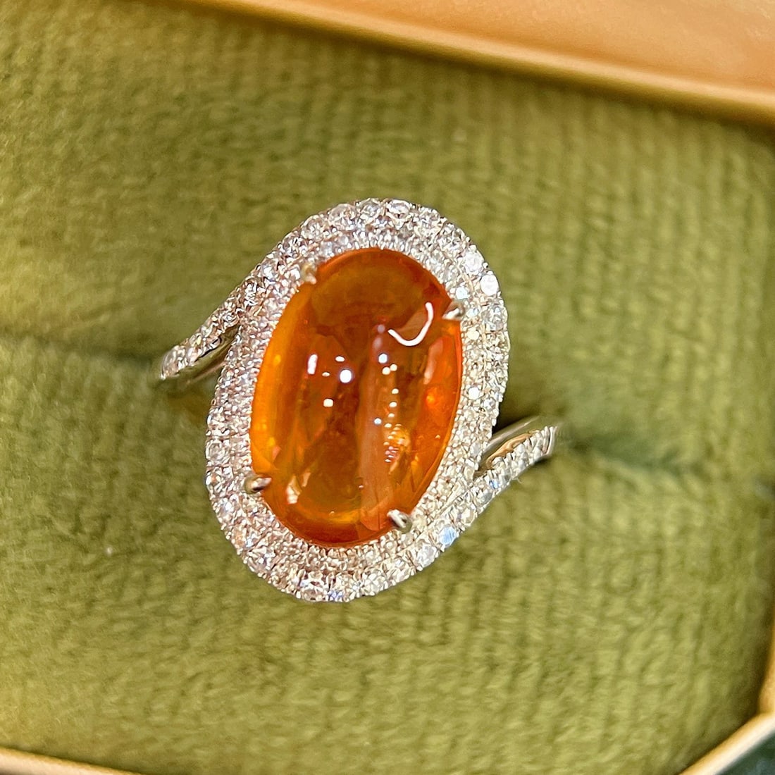 14k Gold 6.85 Ctw Natural Spessartine & Diamond Ring - 3