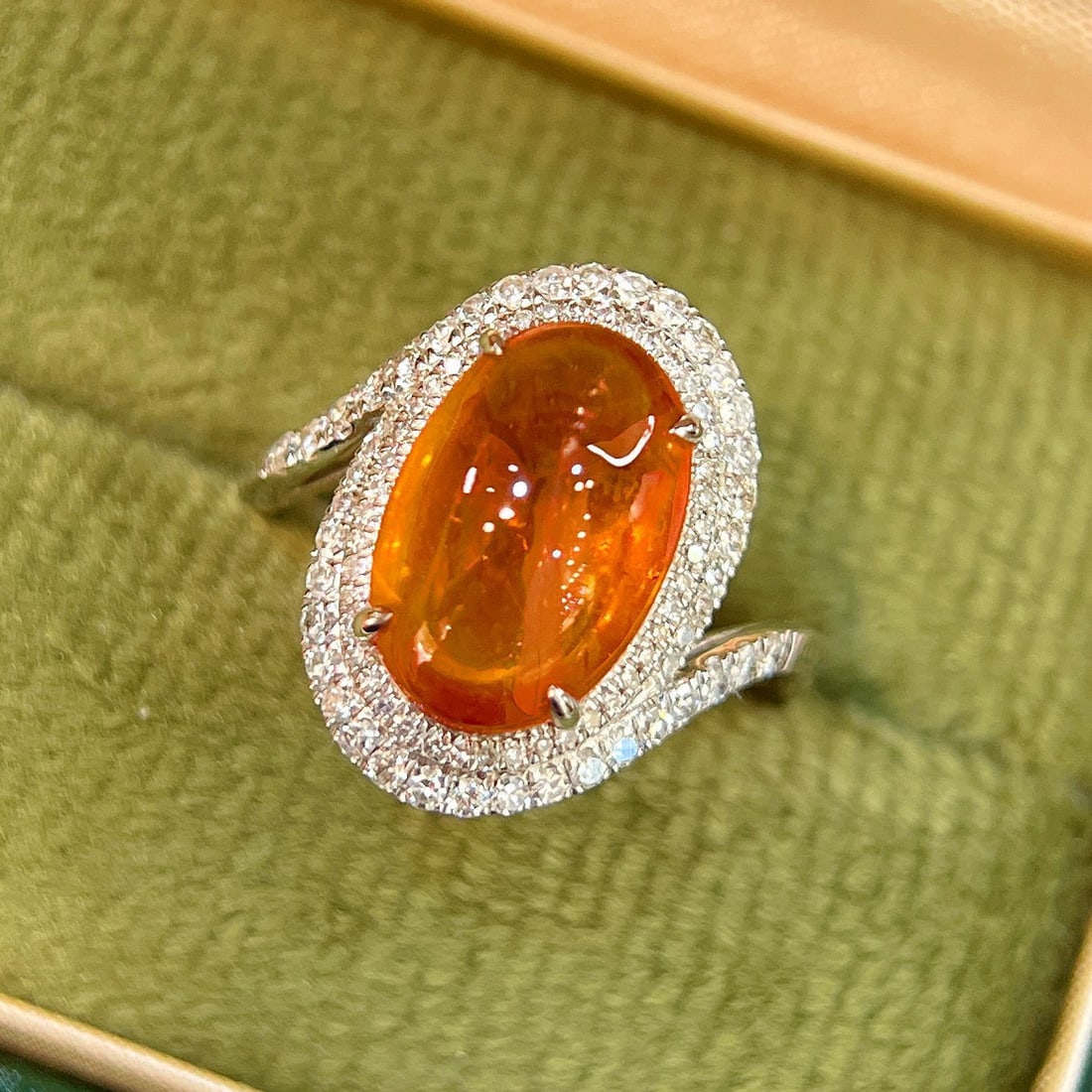 14k Gold 6.85 Ctw Natural Spessartine & Diamond Ring - 4