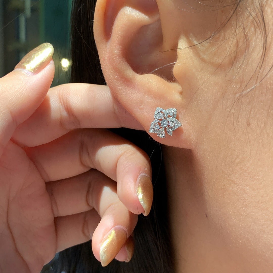 14k Gold 0.7 Ct Natural H Diamond Earrings - 4