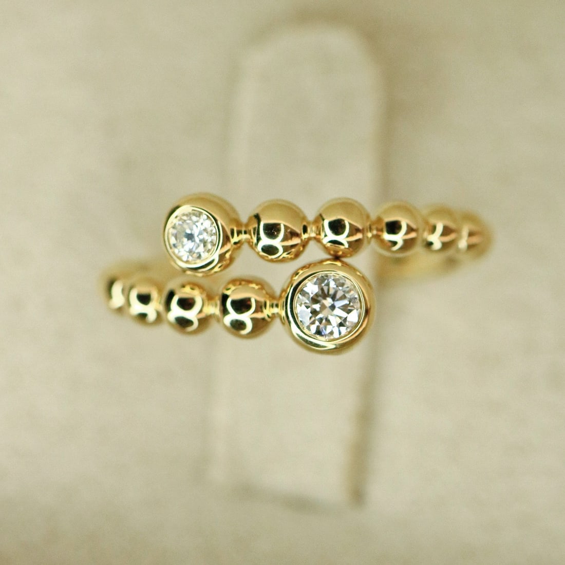 14k Gold 0.23 Ct Natural H Diamond Ring - 4