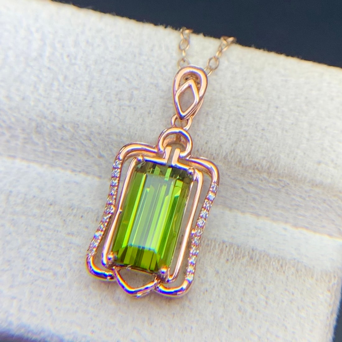 14k Gold 2.6 Ct Natural Tourmaline & Diamond Pendant( Without Chain ) - 2